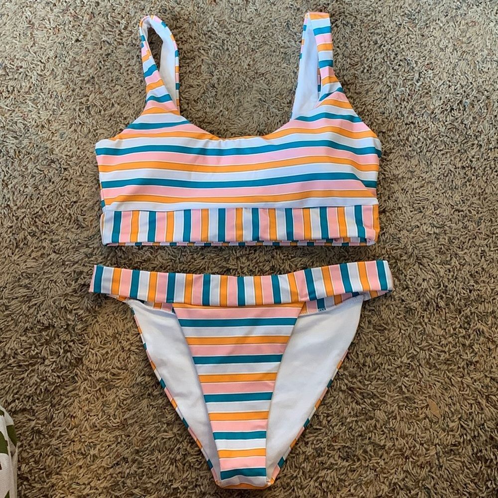 Women’s Juniors Romwe Striped Pastel Preppy Bikini Swimsuit Set M